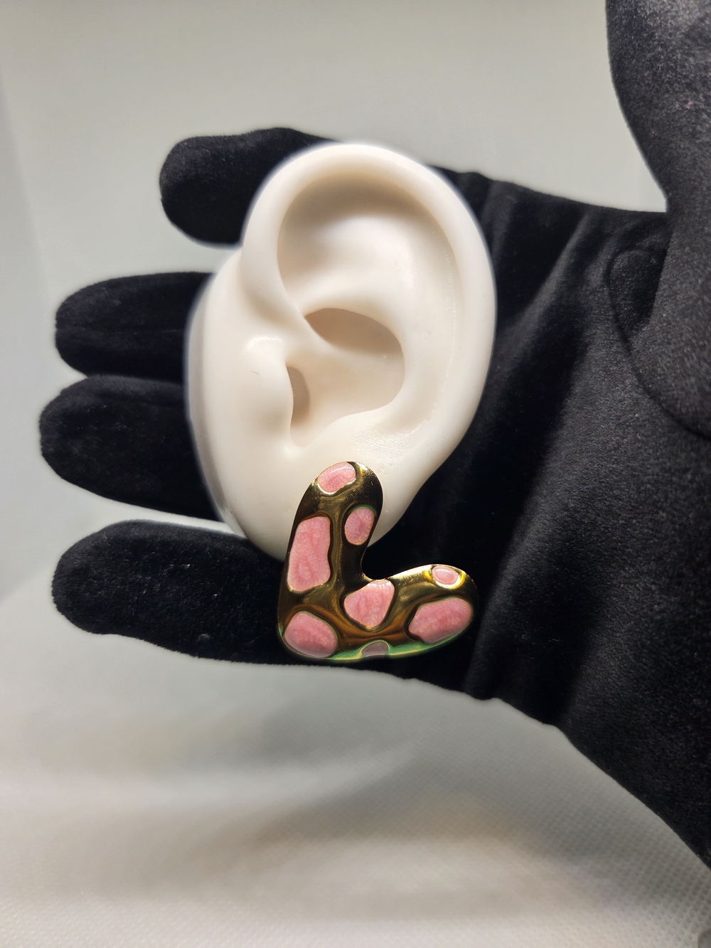 Pink Artistic Enamel Heart Earrings In Stainless Steel